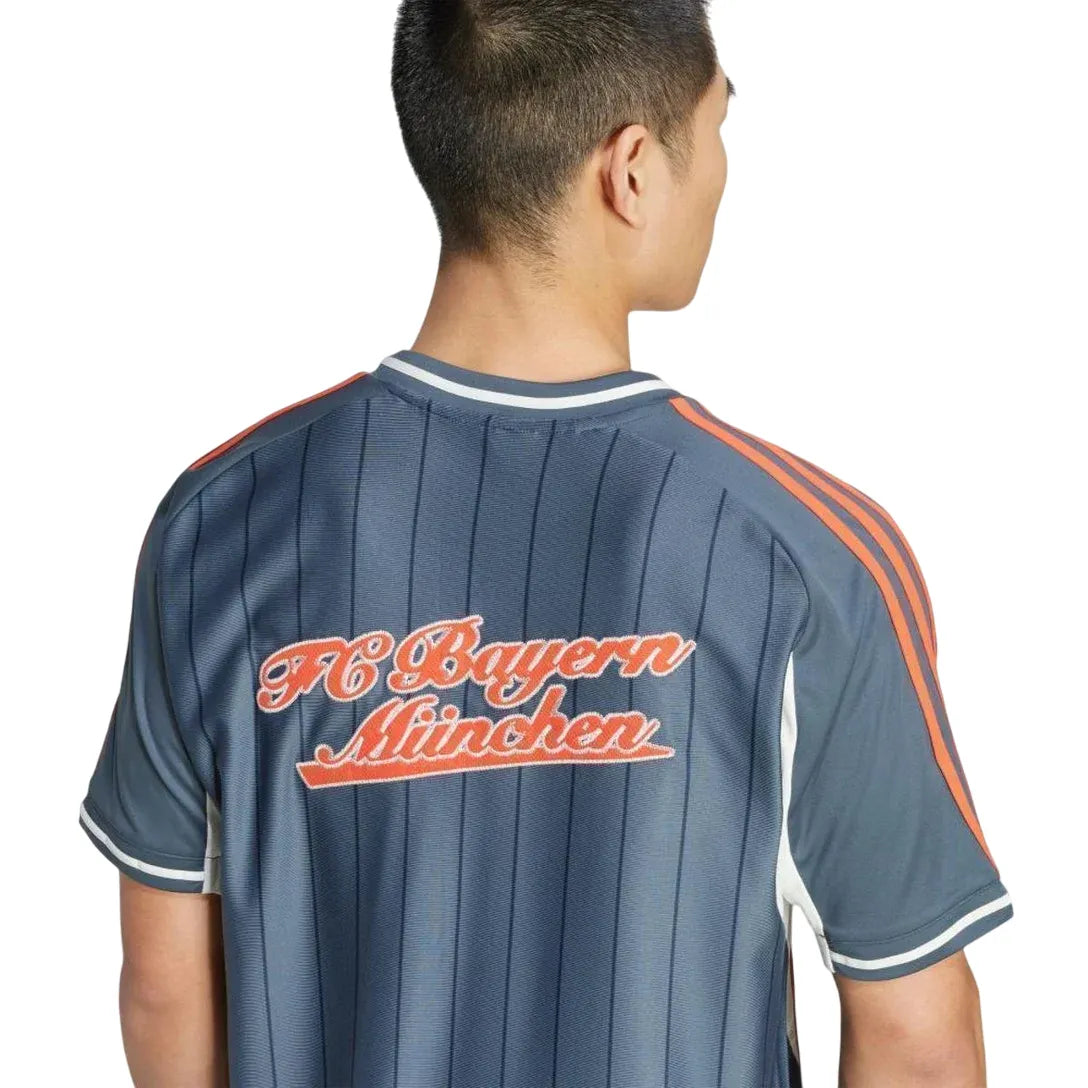 Camisa Bayern de Munique US Pack 2025