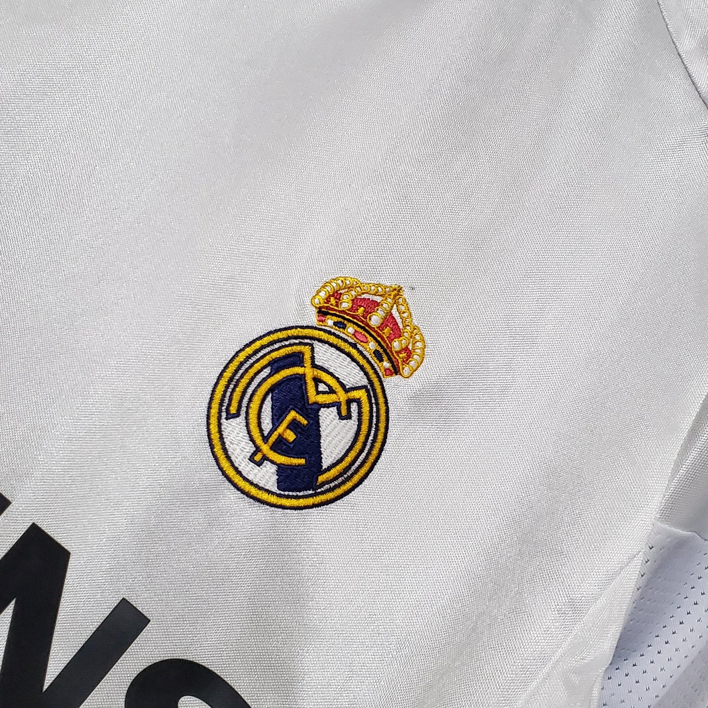 Camisa Real Madrid 04/05 Home Retrô