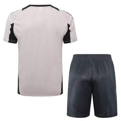 Conjunto Real Madrid Treino 24/25 Cinza Claro