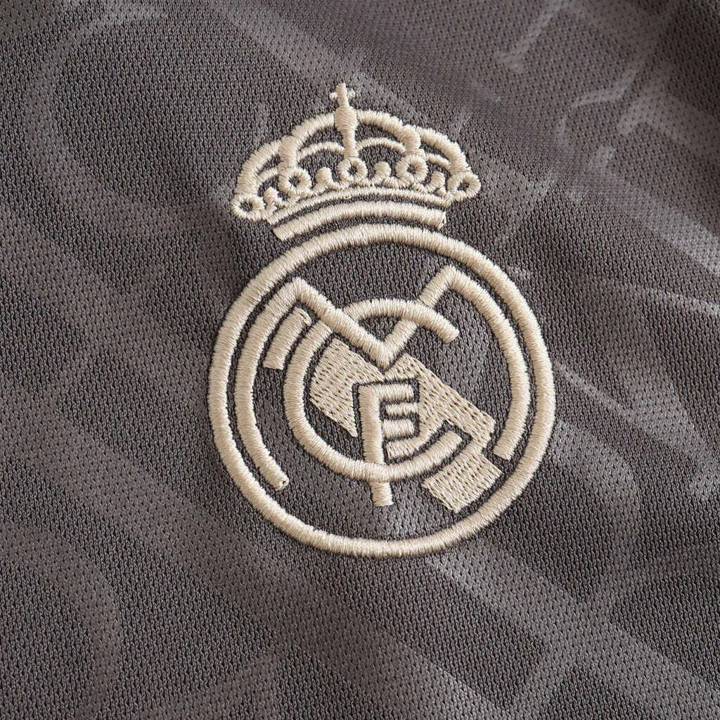 Camisa Real Madrid 2024/25 Third