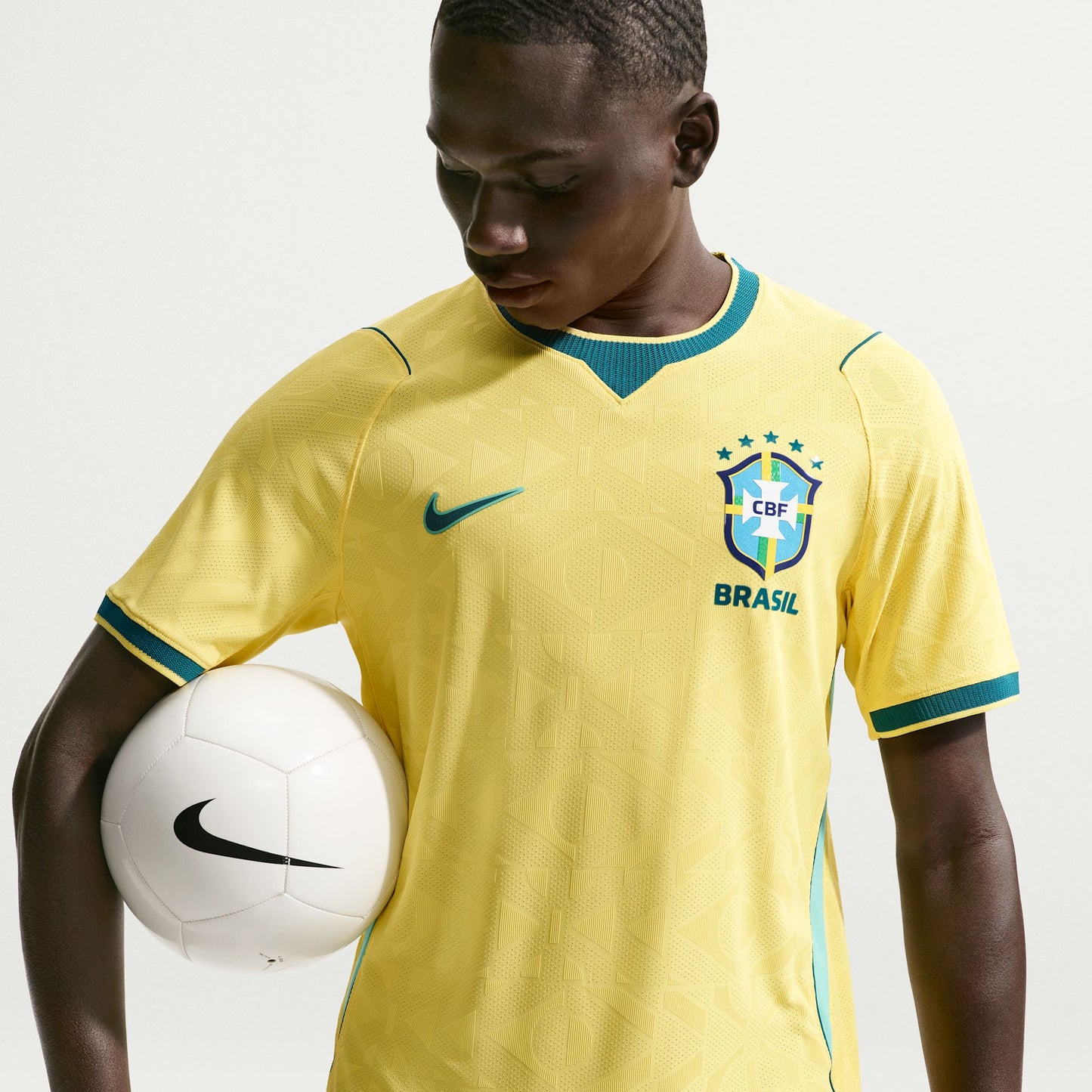 Camisa Brasil 2026/27 Home Jogador